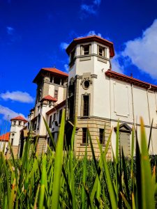 Read more about the article South Africans Students – How to Get Funding to Study Abroad